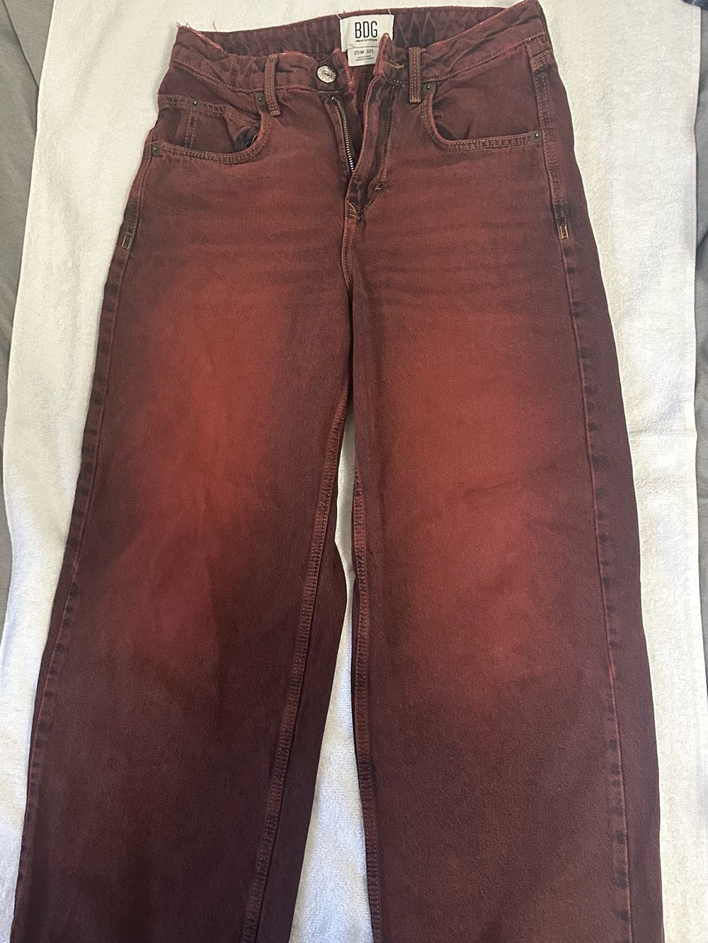 BDG Urban Outfitters burgundy wide leg jeans size 25W 32L